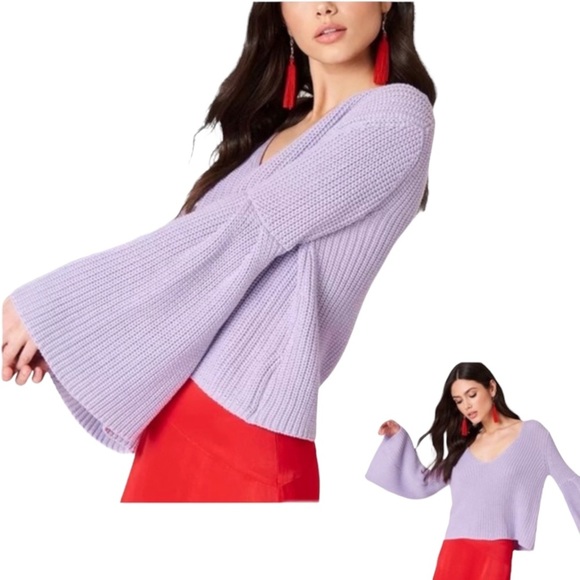 Free People Sweaters - Free People Lavender Cropped Style Bell Sleeve Sweater A4